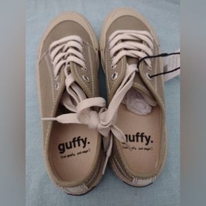*NWT* Ladies Guffy Sneakers in Khaki